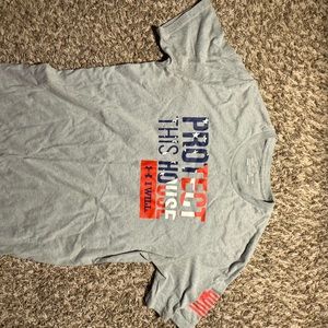 Under Armour T-Shirt.